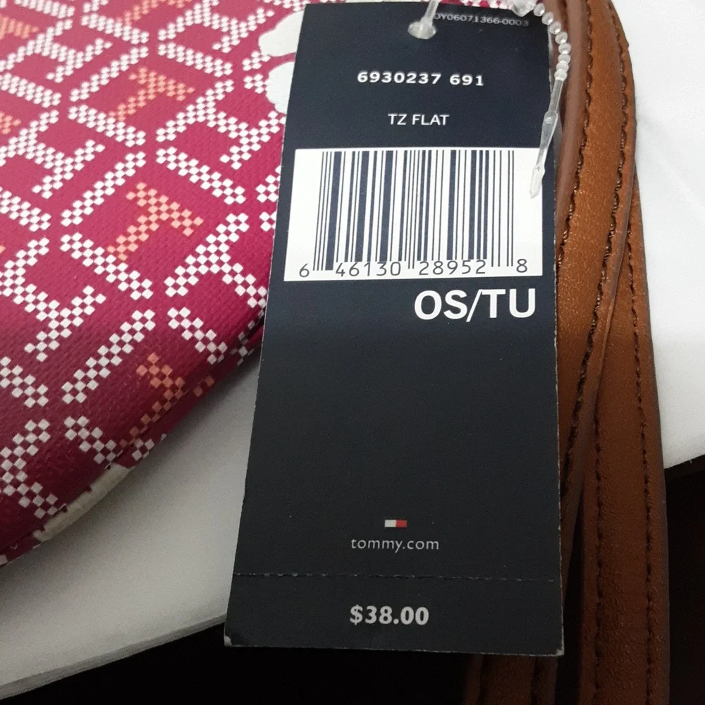 Tommy Hilfiger‎ Elegant Red Patterned Clutch